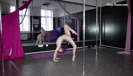 Watch salacious lady's video