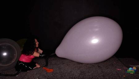 Miss Mai Machine Pops Large Balloons 4K (3840x2160)