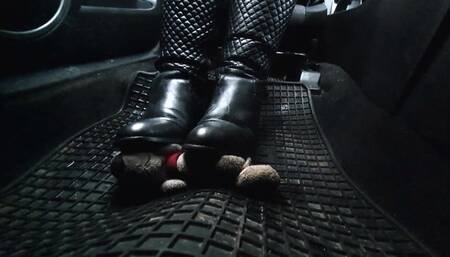 Candid Plushie Trample Flat Leather Boots WMV