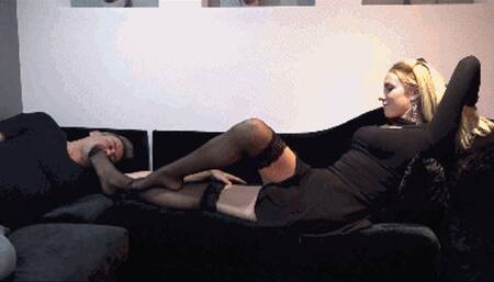 GLORIA - Worship your Goddess - Foot worship