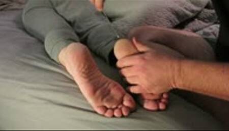 Short video of LARGE K-wire in Donna's foot - Skewered!