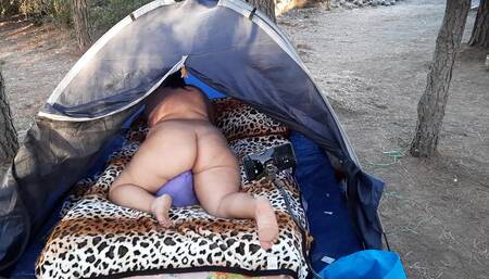 Outdoor's hairy pussy BBW