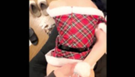 * 18-year-old high school girl explodes de M * Gonzo by smartphone shooting with Santa Claus! Doggy