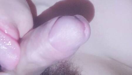 BEAUTIFUL SCHOOLGIRL GIVES DELICIOUS BLOWJOB TO HER STEPDAD