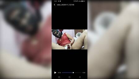 Pados ki Chachi ki beti ki chudai apne dost ke sath karaai.meri pados ki Chachi ki beti mast maal hai . madhupornclub