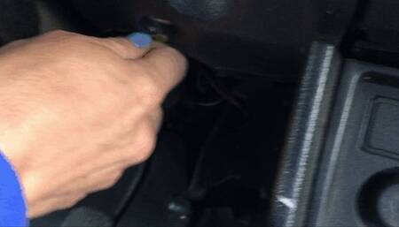 Old car long starting (D)