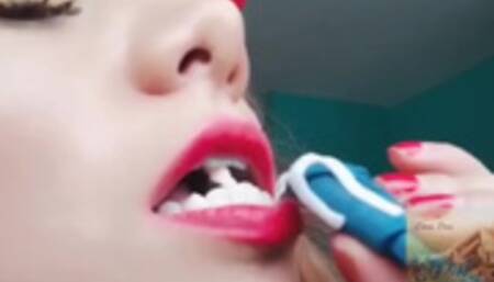 Gts Debora- I shrunk my boss and ate him (trailer)