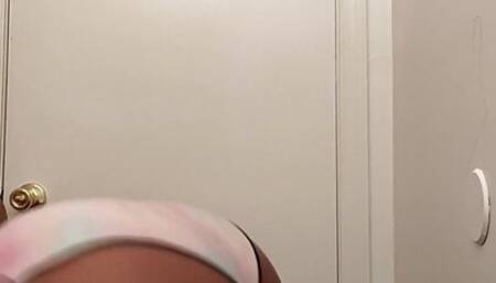 I be twerking my ass off
