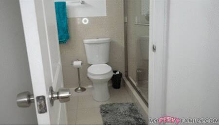 Quickie Before Dad Comes Back - Mp4 4K