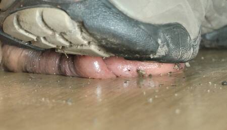 MB248 Emmi-I will squeeze your cock 2