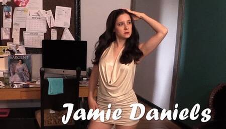 Mesmerized Fembot Freezing