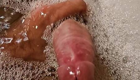 play with my vibrator toy in the bath.