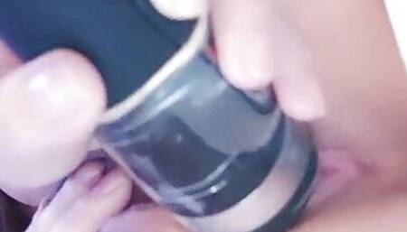 Vibrator masturbation to squirting orgasm