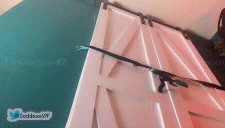 giantess ebony farts on tiny pov - EB49