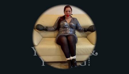 YY90 - Leather Mittens