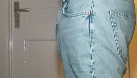 Big diaper under pants