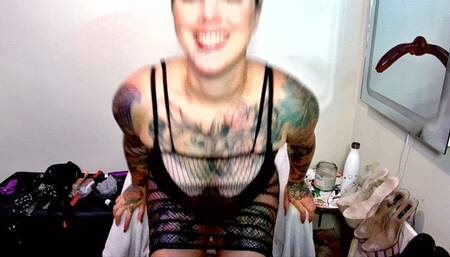 Sexy tattooed PAWG strips, sucks and fucks! Big pussy lips, a little bush and a big fat ass!