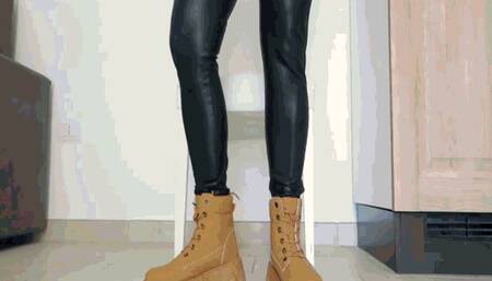 Nervous stomping AVI(1280x720)FHD