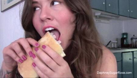 * 854x480p * A Cottage in The Woods ( Giantess ) *Full Version* Mp4