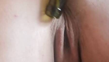 Big ass turkish woman sticks a bottle in her asshol