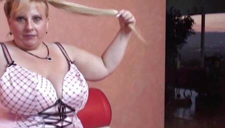 Give it to chubby Cassie Blanca