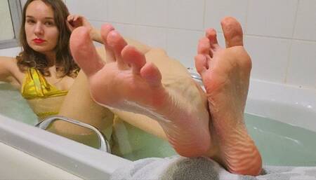 Wrinkled Bath Soles Worship (mkv)