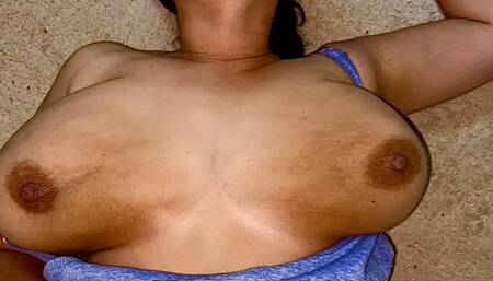 Undulating Saggy Tits