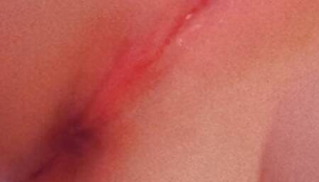 Close-up orgasm WITH contractions.