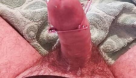 Cumming with needles