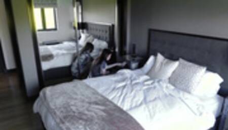 ExxxtraSmall - Luna Daniels Moving Out