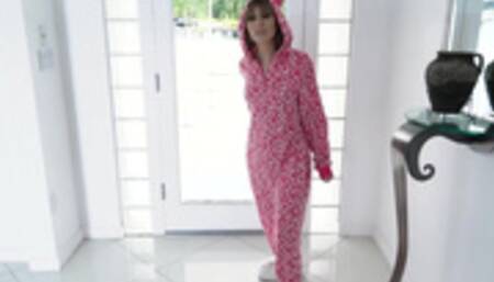 ExxxtraSmall - Daphne Dare Onesie