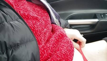 Anita Coxhard Masturbates in her car during a Blizzard