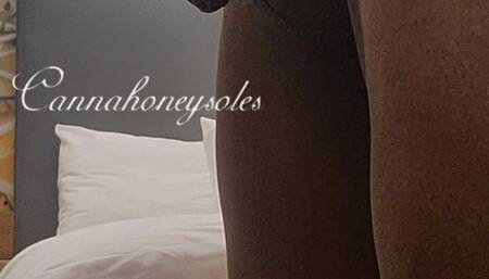 Goddess Cannahoney soles ball busting Jules