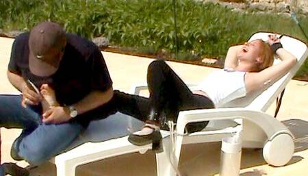 REMASTERED VINTAGE SERIES : VIRGINIE LOSES CONTROL AT THE POOL