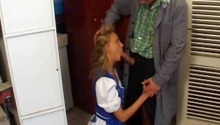 Schlampen suchen feste Schwanze! (Full Movie)