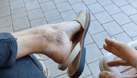 Dangling and shoeplay with Menorcan shoes - foot massage and tickling while smoking