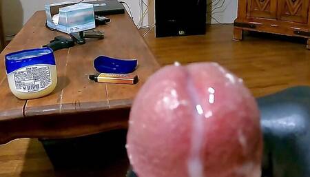 January Solo Cumshot Compilation featuring Guy Bratist