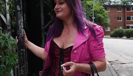 Big ass 43 years old Melinda fucked hard by a hard cock