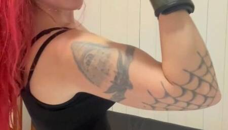 Mistress Red Devil Belly punching Knees In stomach mov