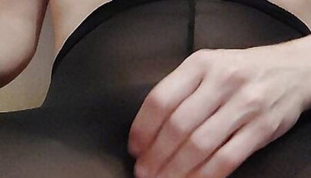 Sissy cumming while wearing pantyhose