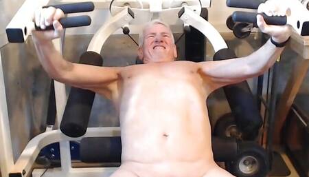 Smooth Daddy working out in his gym