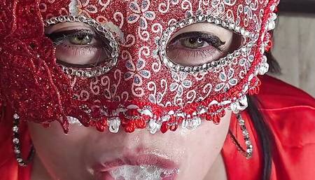 Juicy MILF sucked her stepson's dick deep