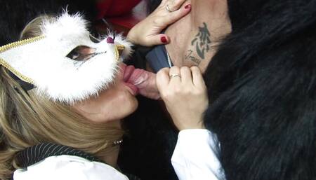 Renee Richards Gets A Massive Tittie Cumshot As Antonia