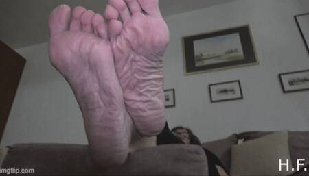 wrinkled feet and soles