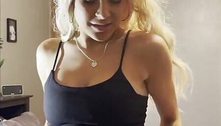 Watch me cum LIVE on OF: georgia.wildx