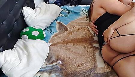 KISS MY COCK ON THE TIP BBW!! -Rica Latina Giving a Homemade Blowjob to her Co-worker-After Work They Give Some Rich Kis