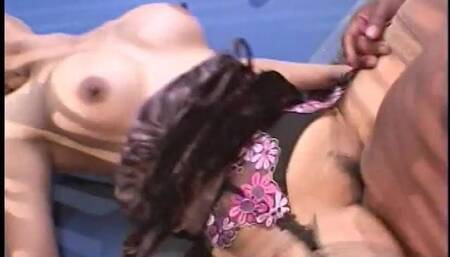 Mika Tan;Devlin Weed