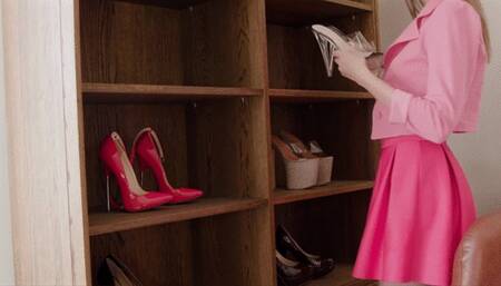 Weronika And Stella - Shoe Seller Give A Lesson To Hesitant Client - Part 01 - HD 1920x1080