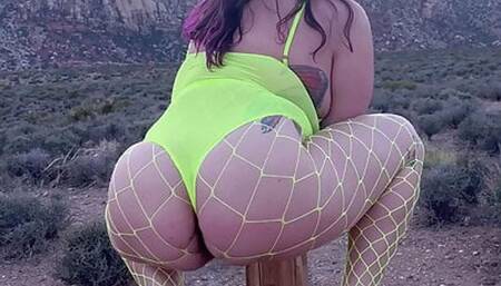 Vegas Desert Booty Shaking