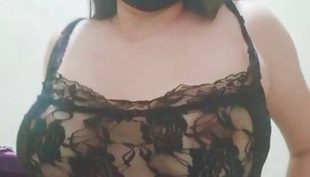 ludisexy Esta cachonda ,necesita una verga para venirse